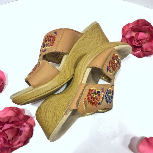 Alegria Leather Floral Embroidered Wedged Walking Comfort Sandals Size 38 EU - Picture 6 of 10